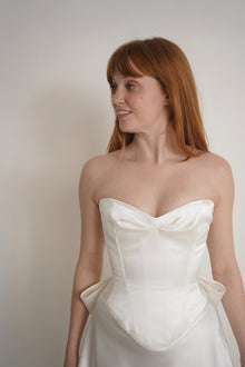 Bridal Pinched Corset